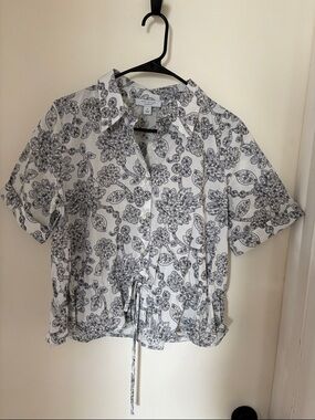 NEW! Ann Taylor Weekend Collection Paisley Tie Waist Peplum Shirt Size Medium